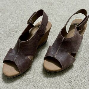 Clarks Helio Float Wedge Sandals, Brown, Women's Size 7.5